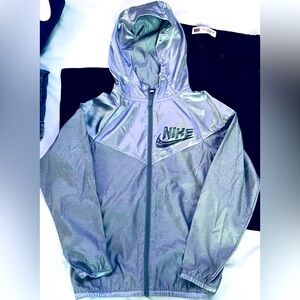 Youth (M) Nike Windbreaker